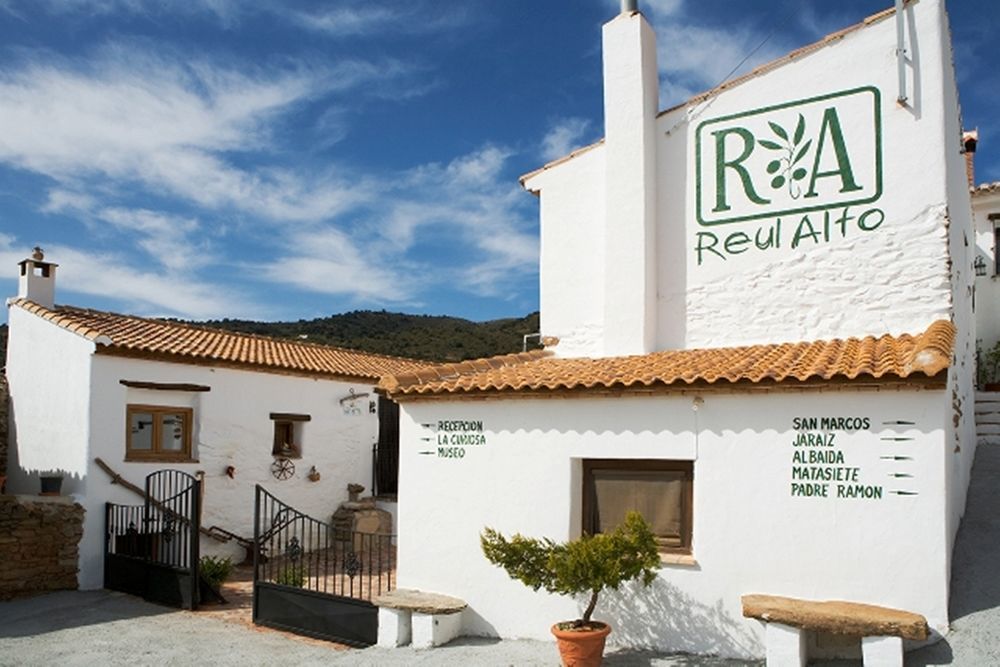 Reul Alto Cortijos Rurales Pensionat Laroya Exteriör bild