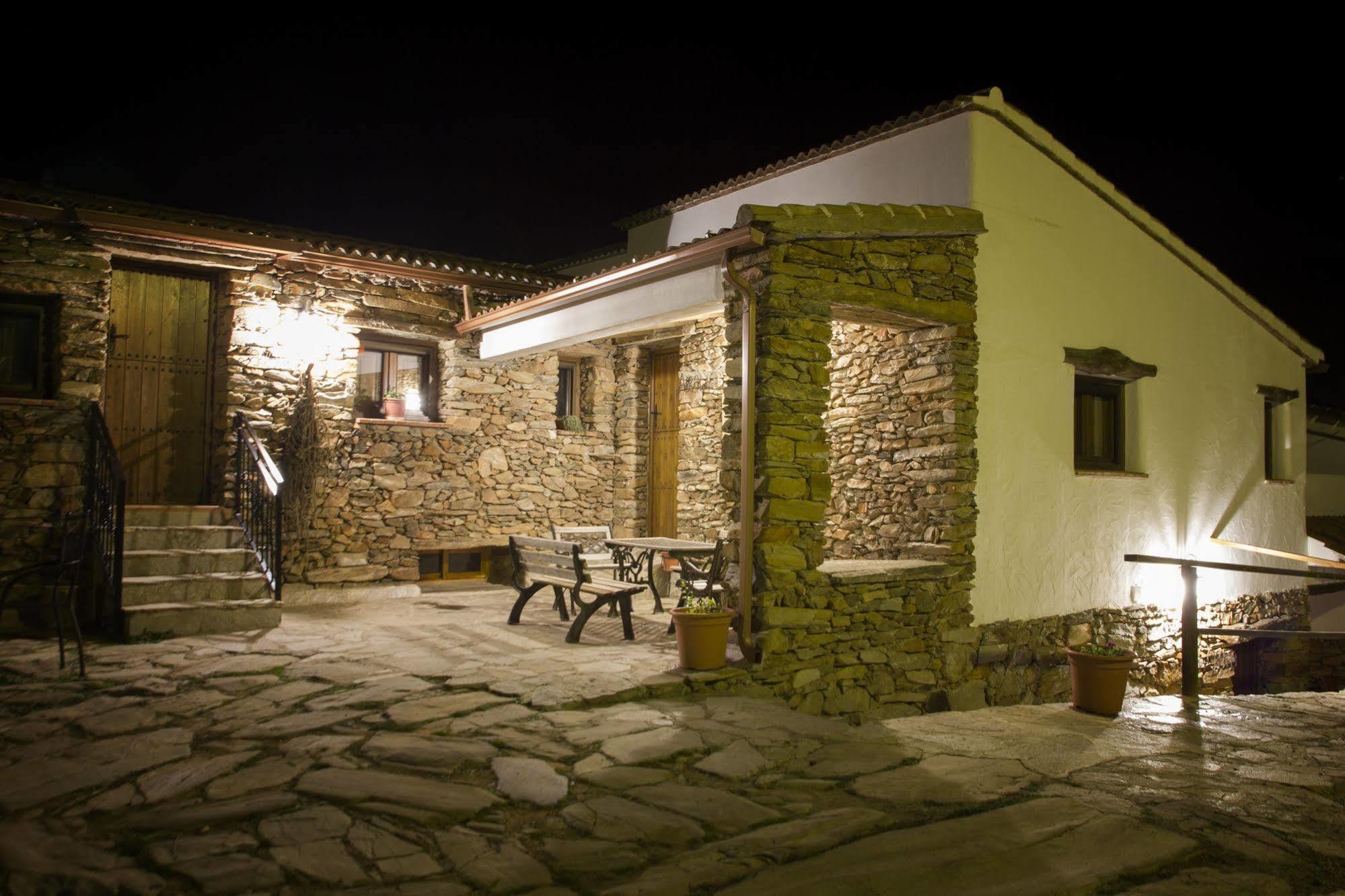 Reul Alto Cortijos Rurales Pensionat Laroya Exteriör bild